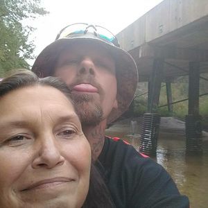 Meet your Posher, Iris